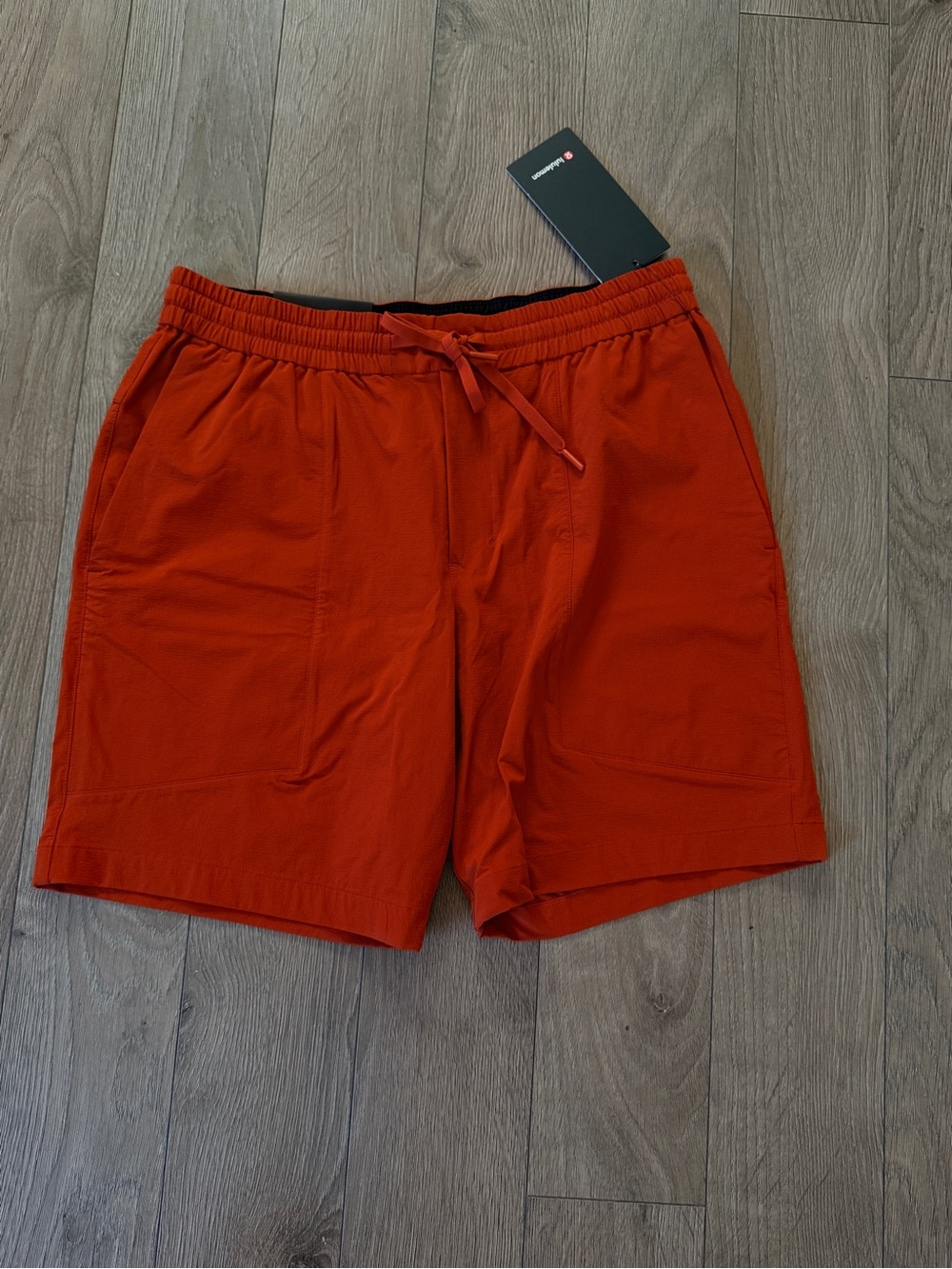 Lululemon Bowline Shorts 8”
